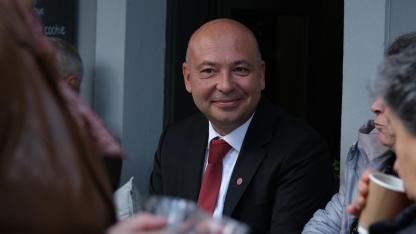 Bozcaada Belediye Başkanı Yahya Göztepe'ye saldırı!