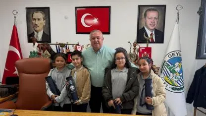 Geyikli İlkokulu öğrencilerinden Akıl ve Zekâ Oyunları Turnuvası’nda başarı