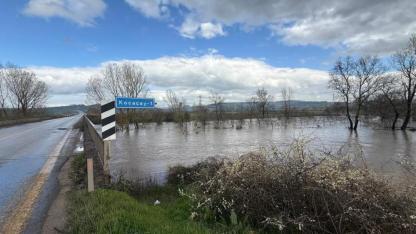 Sağanak Kabusu Çan’ı Vurdu: Kocabaş Çayı Taştı, Köy Yolu Kapandı!
