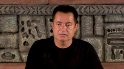 Survivor’da Gecenin Sonunda Büyük Sürpriz: O İsim Adaya Veda Etti