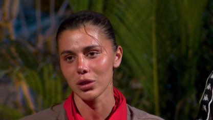 Survivor’da Şok İstek! Nefise’nin Talebi Herkesi Şaşkına Çevirdi! Nefise Ne İstedi?