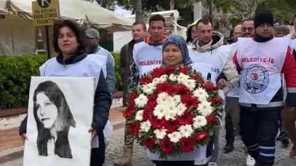 Bozcaada’da 1 Mayıs’ta Duygulandıran Anma! 1977’nin Acısı Yine Unutulmadı