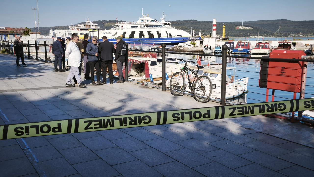 Çanakkale'de Denizde Cansız Bedeni Bulunan Kişinin Kimliği Belli Oldu
