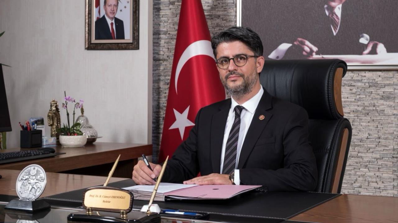Rektör’den Sert Tepki! Uluslararası Sularda Müdahale Krizi: “Hukuk Açıkça İhlal Edildi”
